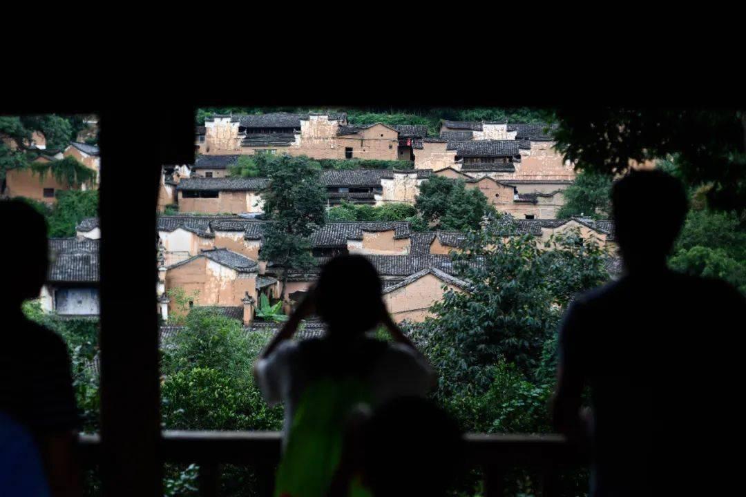 【西街观察】大厂年会味变了
