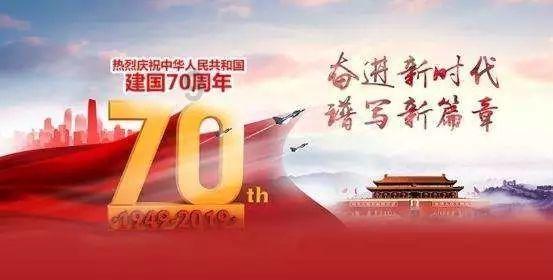 霉霉吻了他!当着全世界的面!