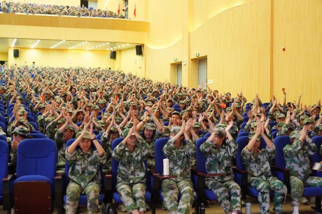 解疑问答平台直属领导对一个人的成长影响到底有多大?如何跟随一个好领导?,专业满足您的问题需求