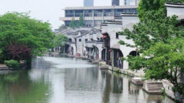 智慧赋能 让“诗和远方”触手可及