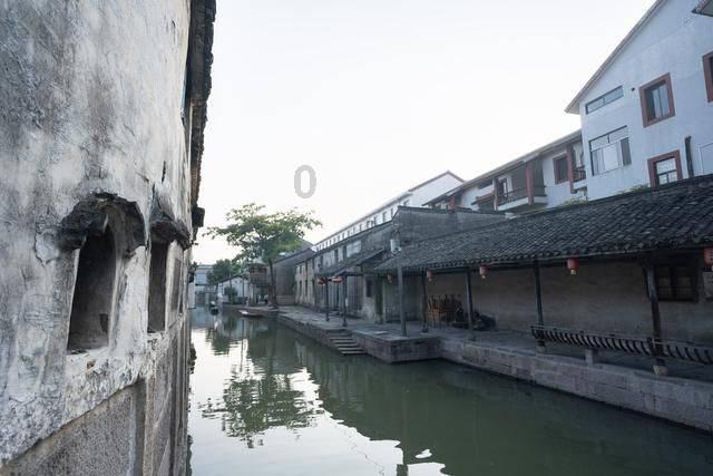 想要睡得舒舒服服的卧室，怎么装修才是好呢？游戏画面