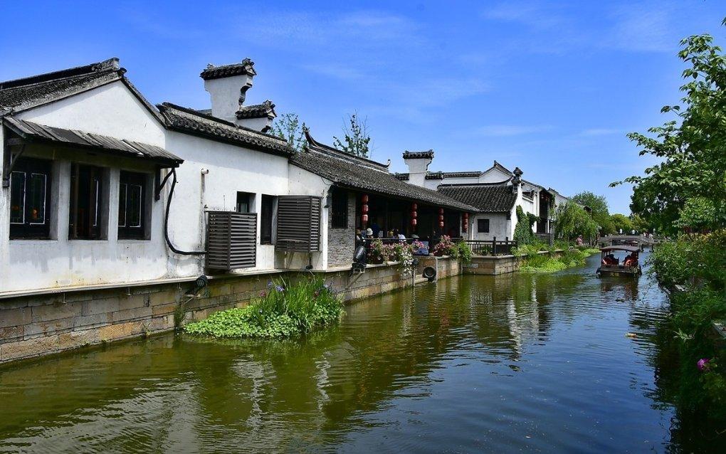 探索靳东演许文强挑大梁,冯程程让人笑掉大牙,《上海滩》又要翻拍了吗?的红迪网平台
